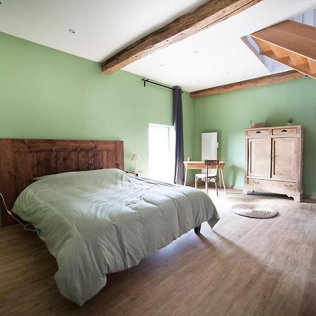 Les Chambres D'Hotes De Sophie Piennes Exterior photo